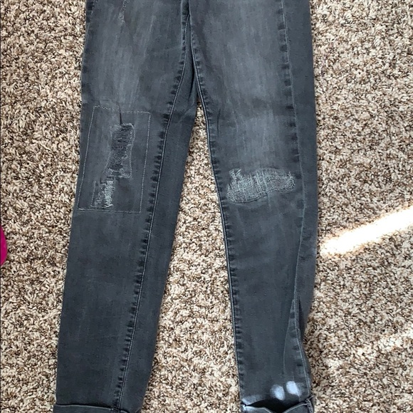 Jeans - Picture 2 of 4